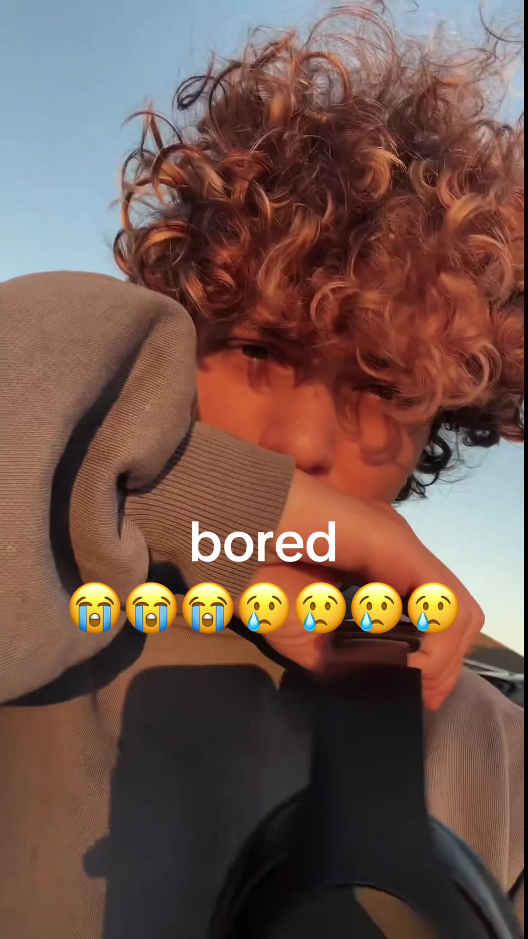 @♱