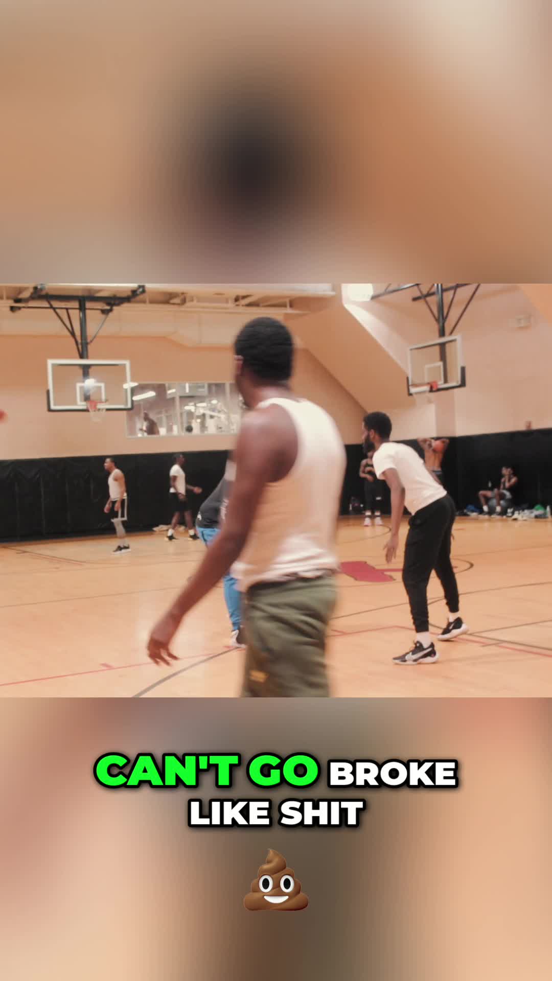 @oscarmellis_