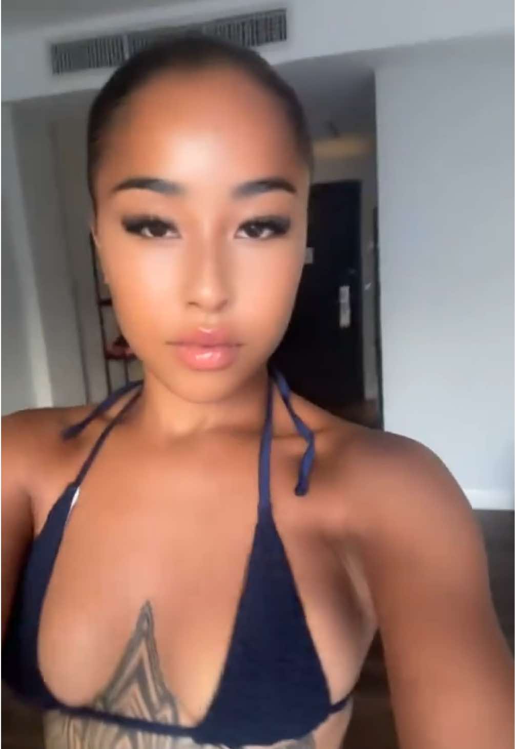 @Ziazwina