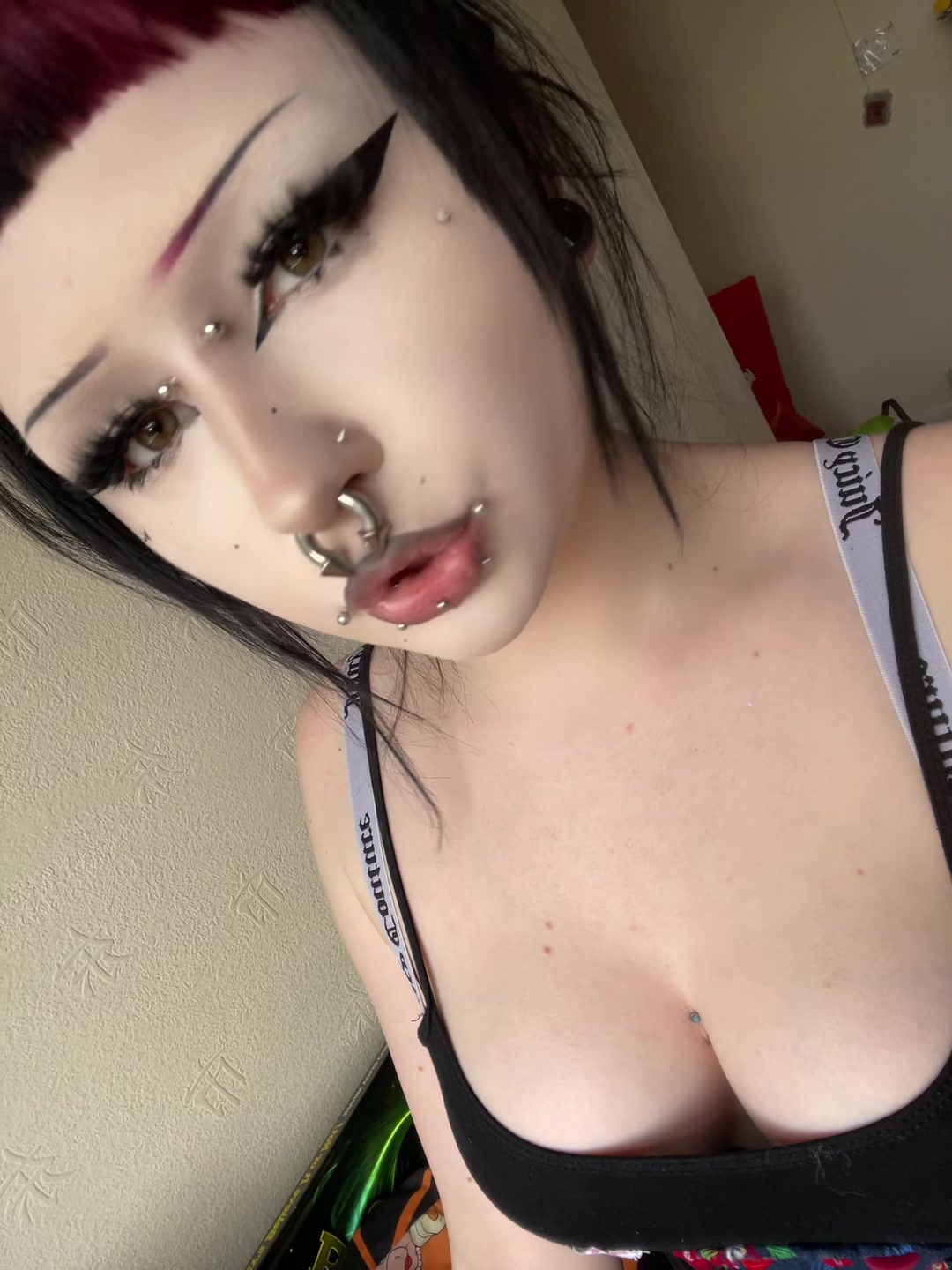 @Jula 🕸️