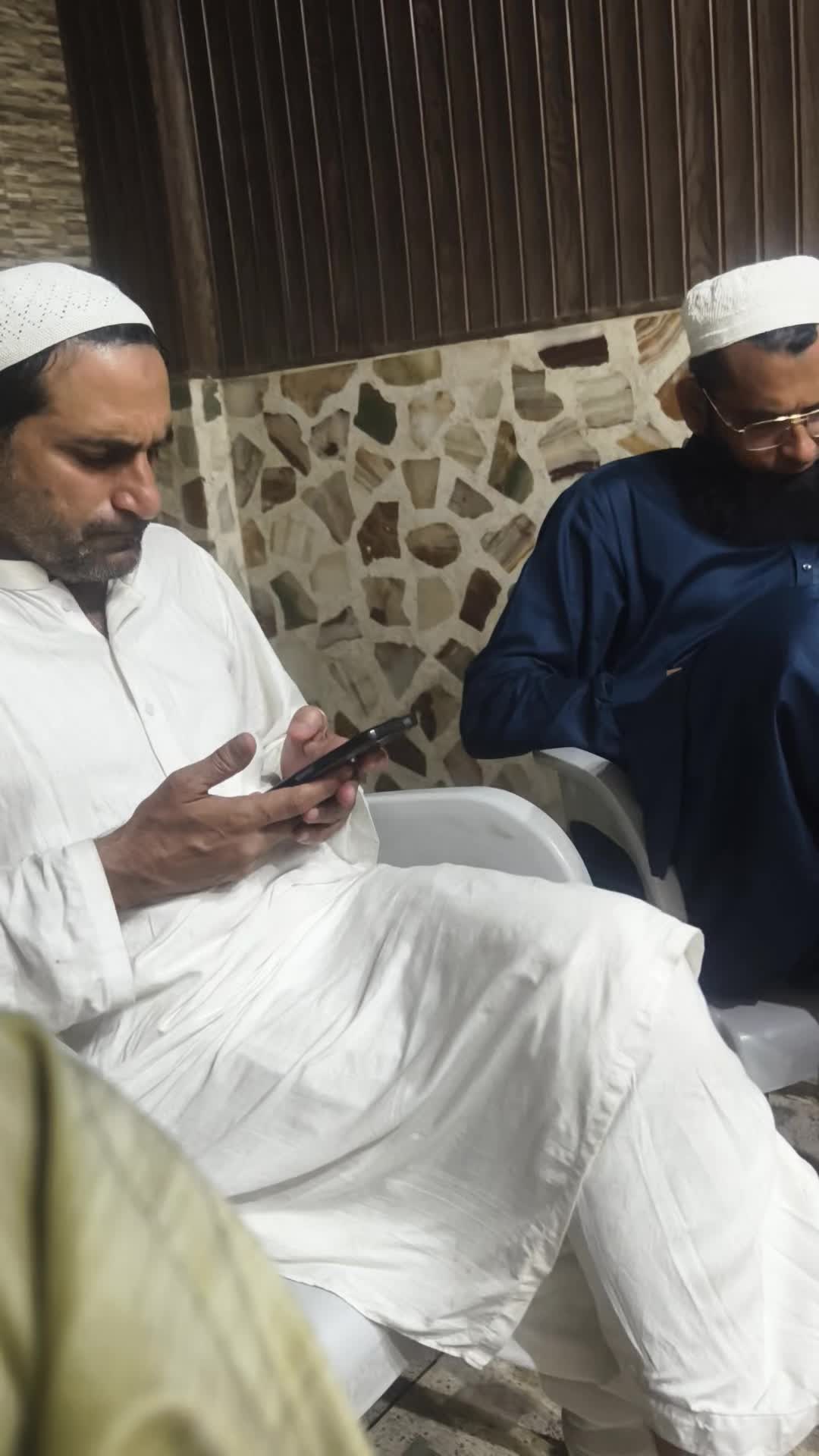 @♻️حاجی sahab 💢
