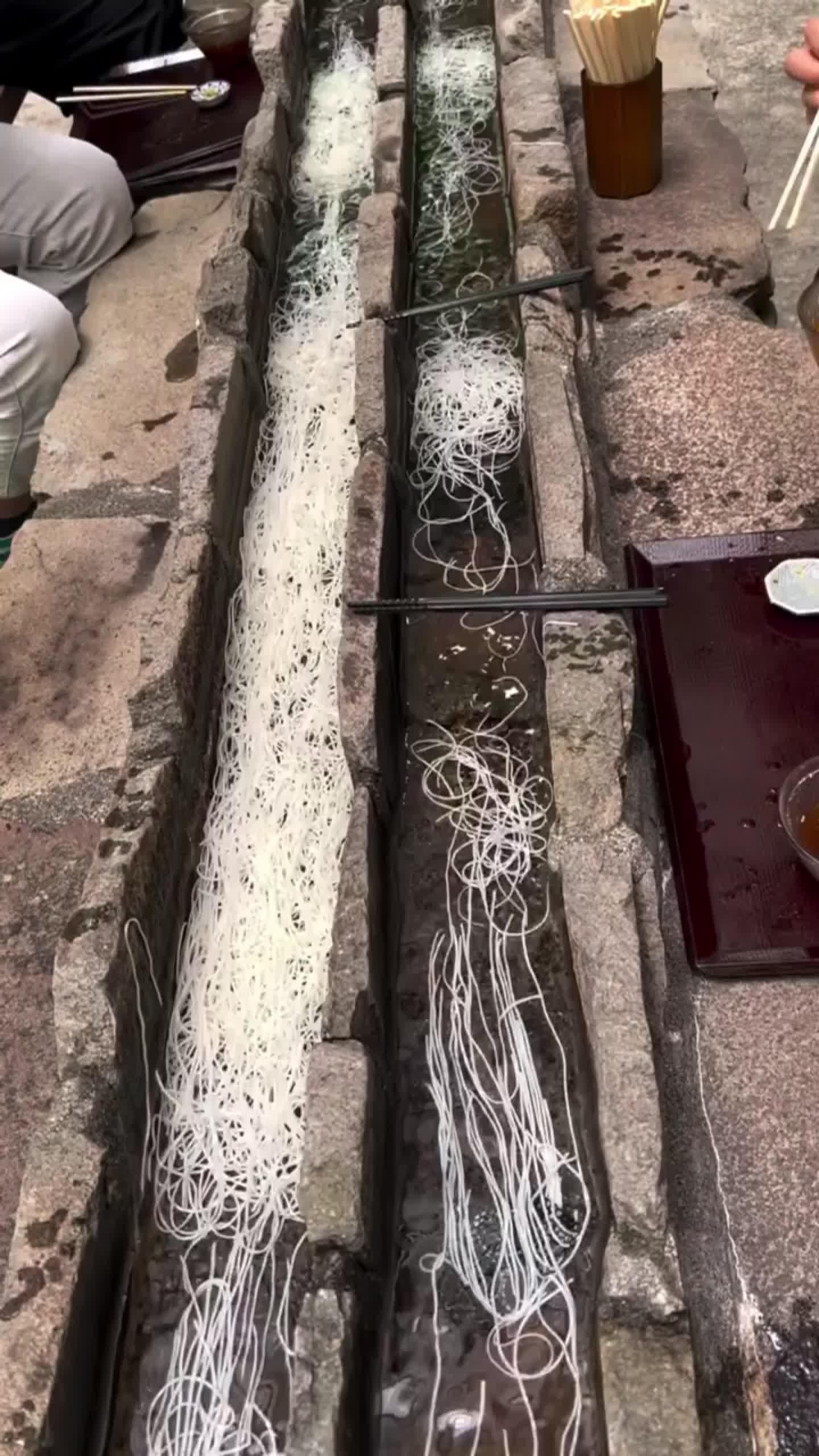 @Những Điều Nhỏ Nhoi