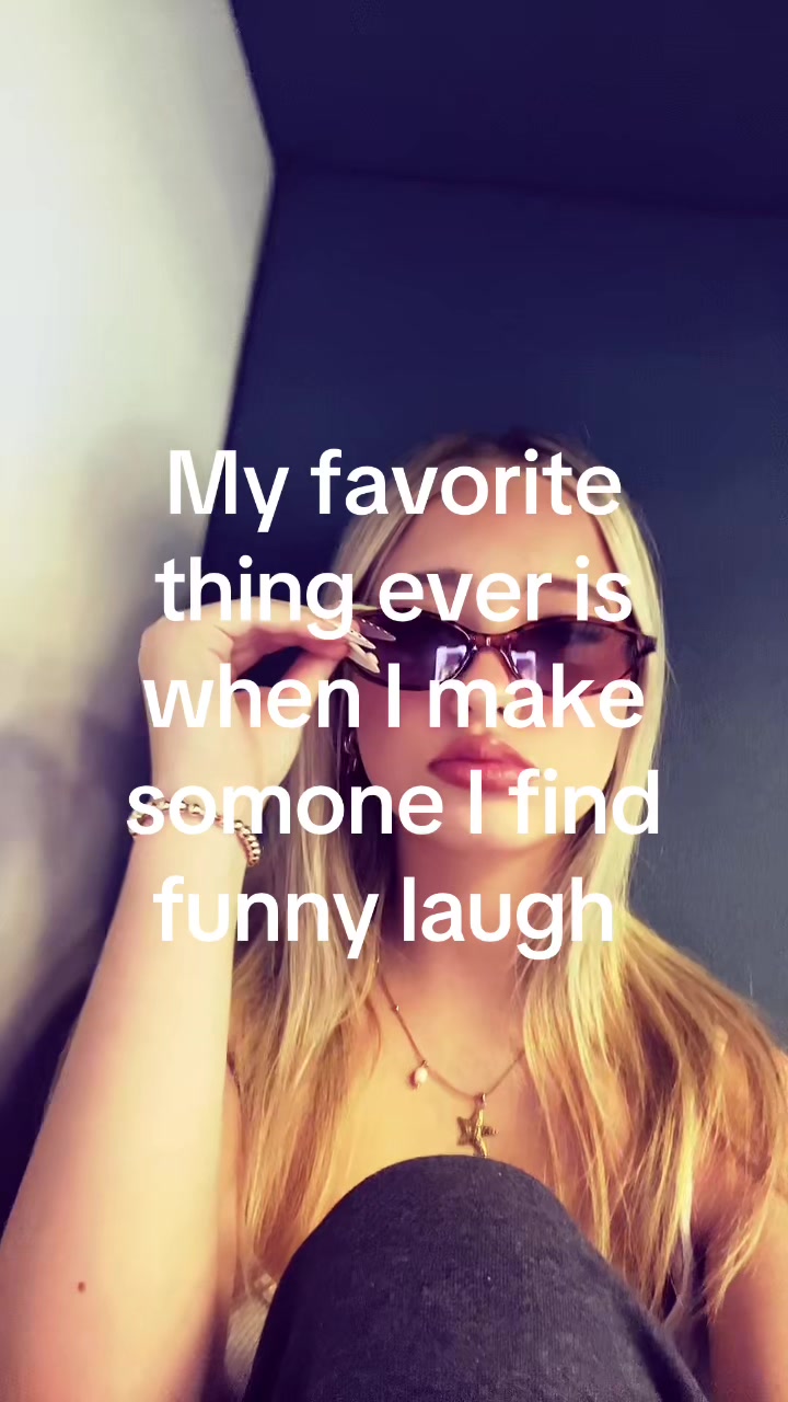 @pinkunicornglitter49