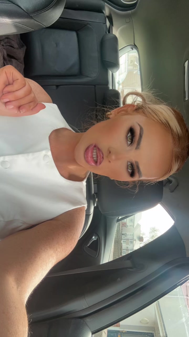 @🧚🏼&zwj;♀️