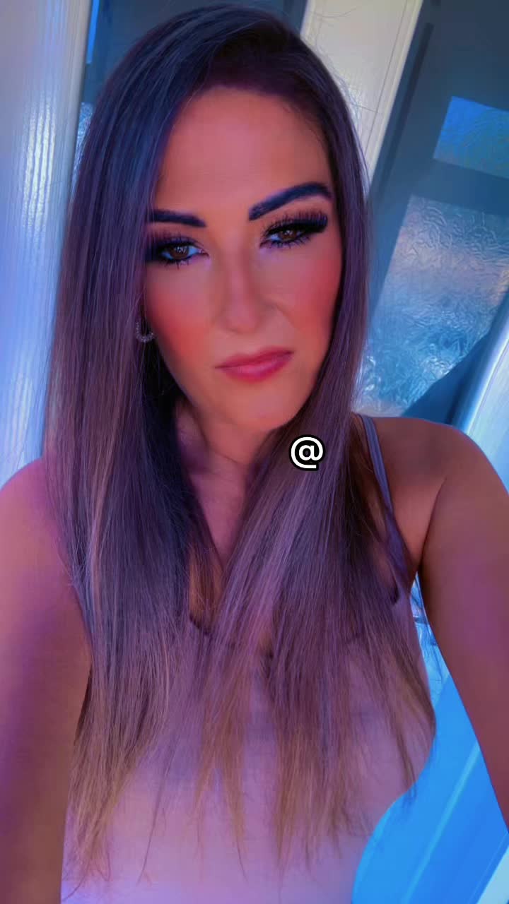 @ashley12345678899000