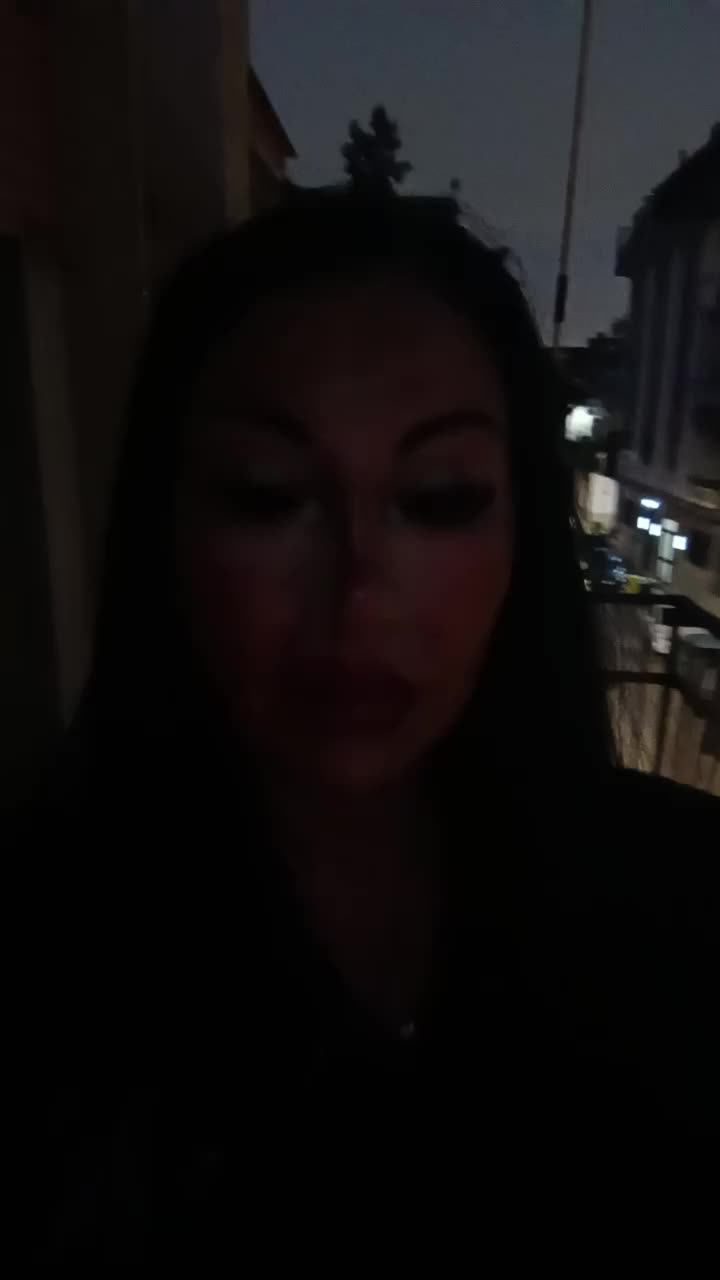 @Laura la Monica
