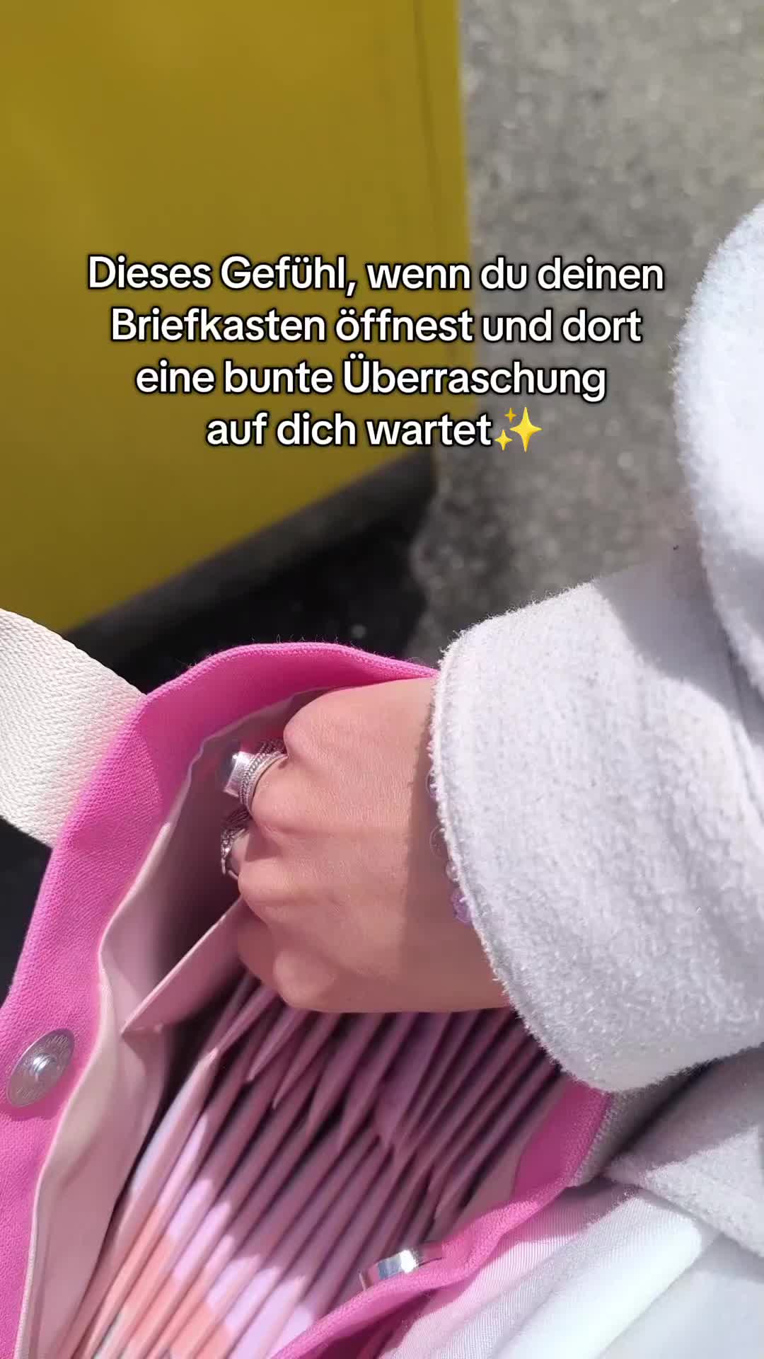 @juliaxkuli