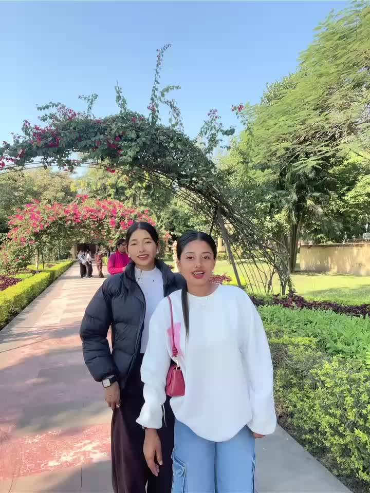 @बिनिता तामाङ
