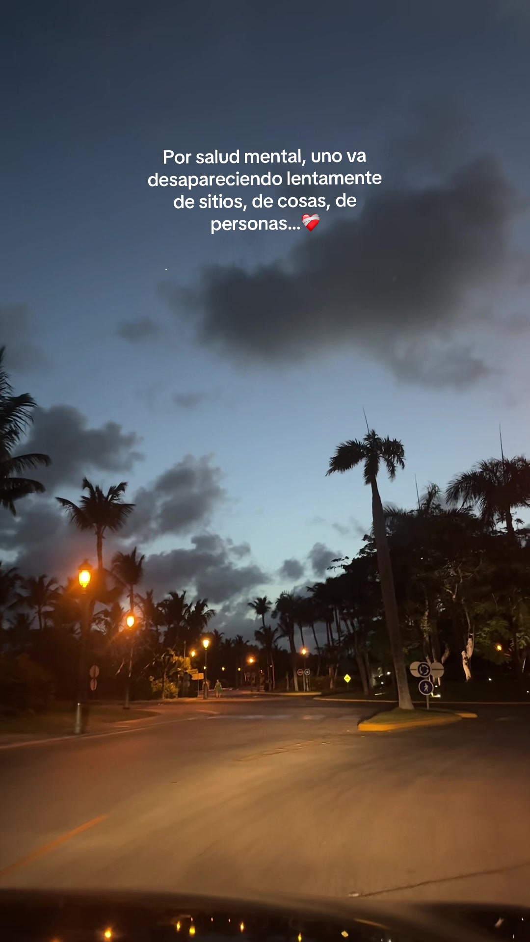 @M A Y E E🍁
