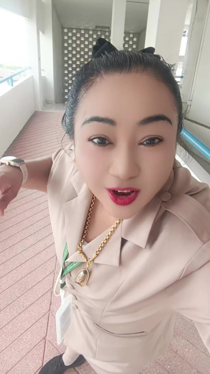 @ชุลีพร ใจเย็น
