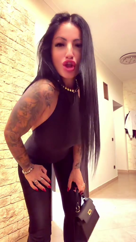 @🖤😈⚡️mery gallo😈⚡️🖤