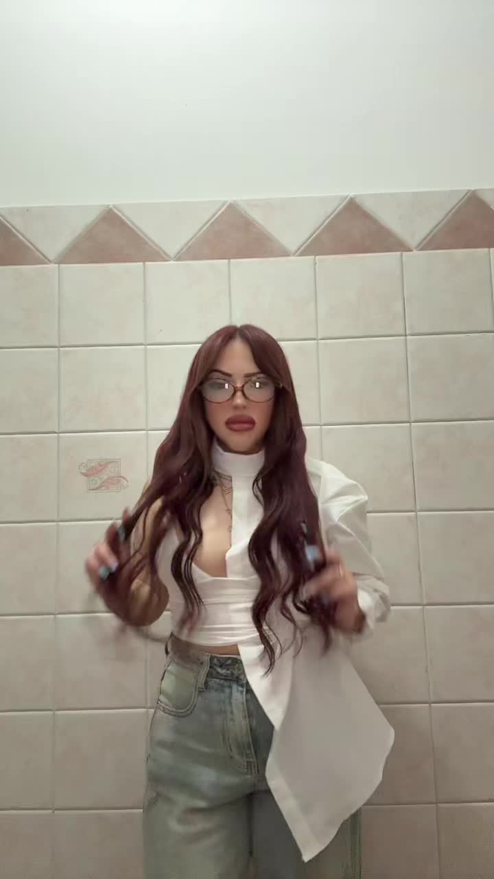 @Elvira.17🐆