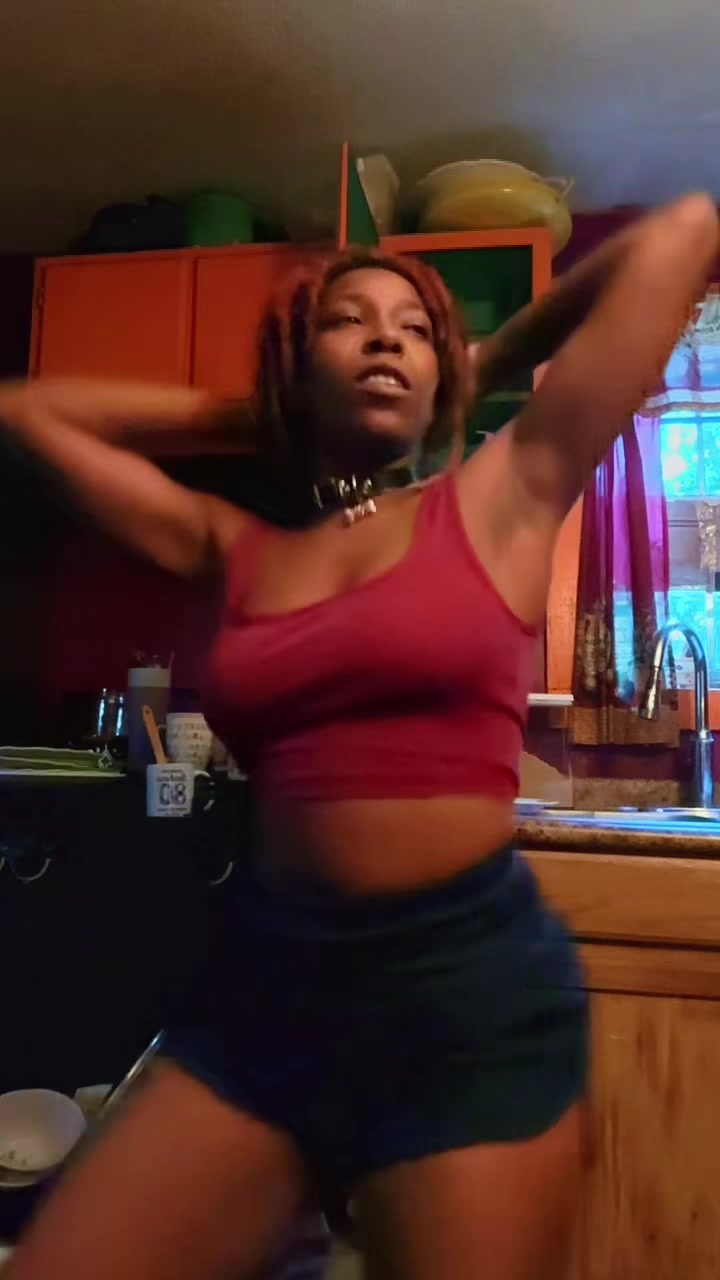 @SmirskyMonroe