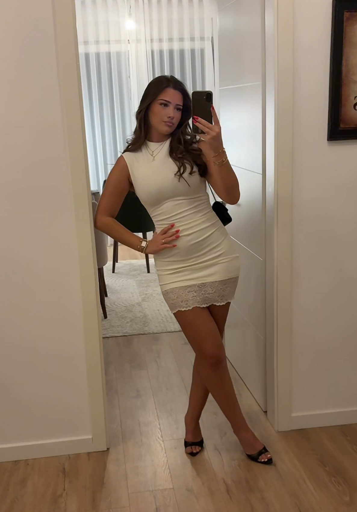 @rina hajdari