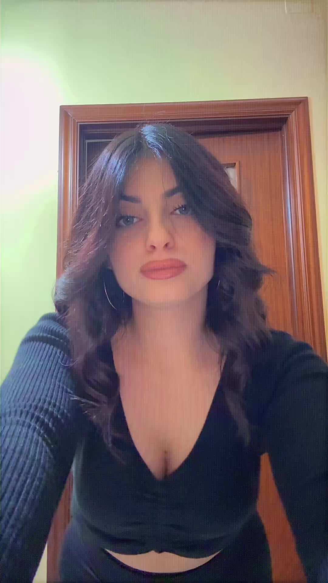 @👹