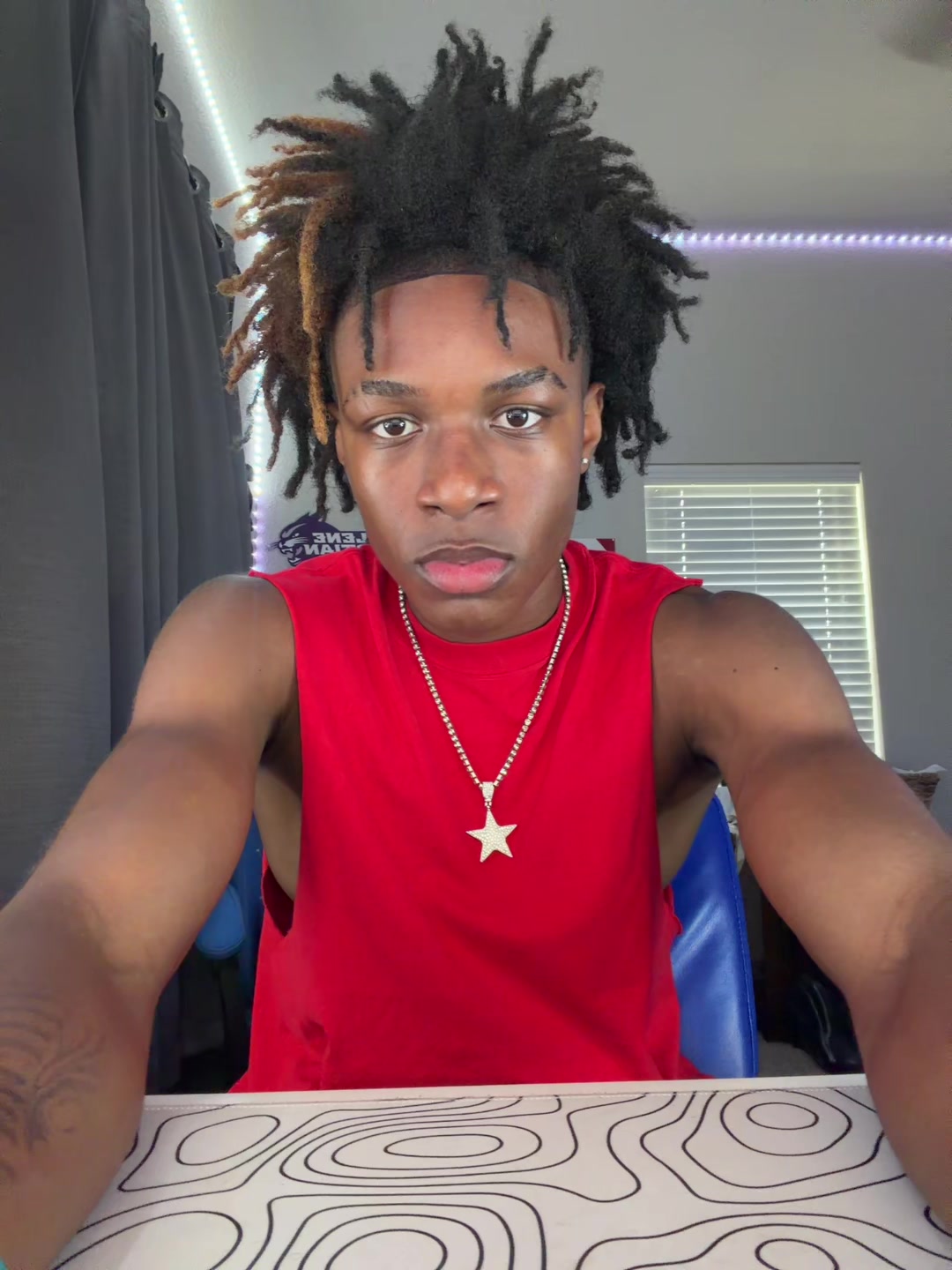 @Tyfrantics