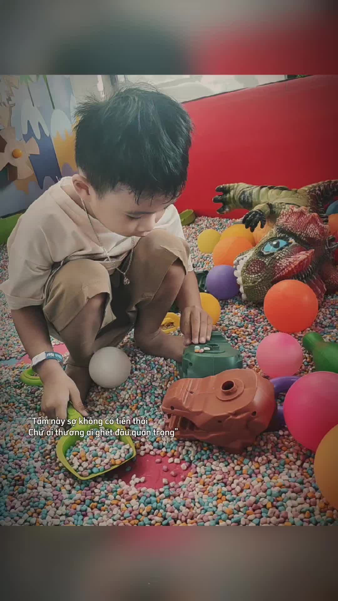 @Ph&uacute;c Hậu