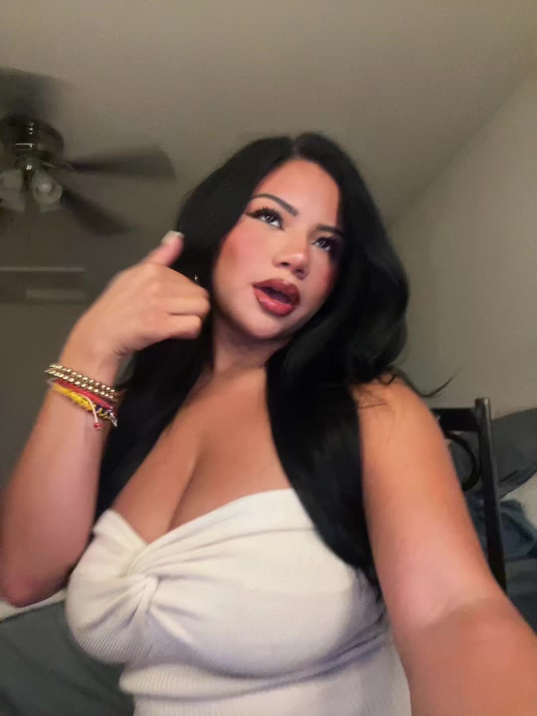 @VALENTINA