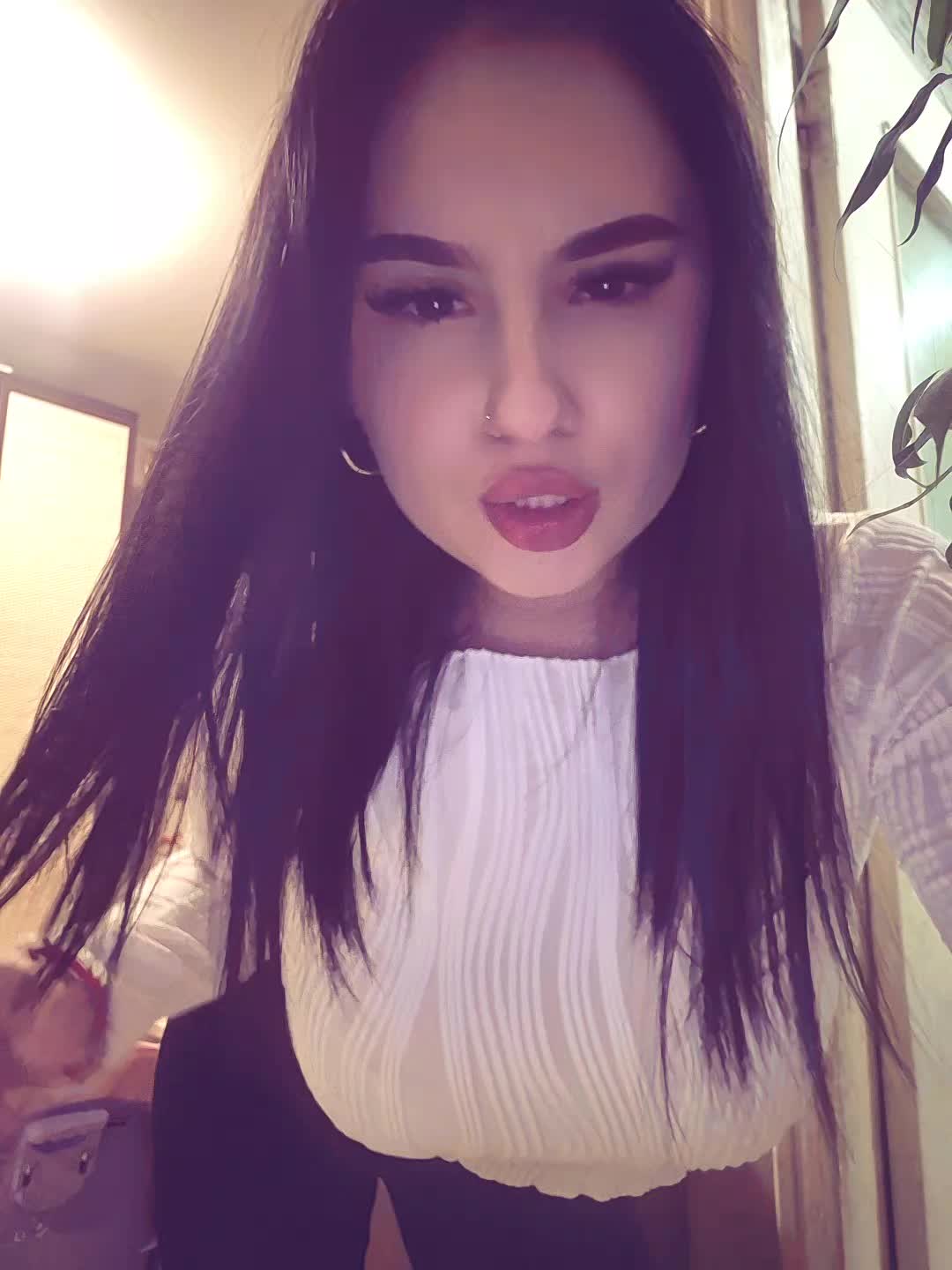 @лаура_ciuguryan