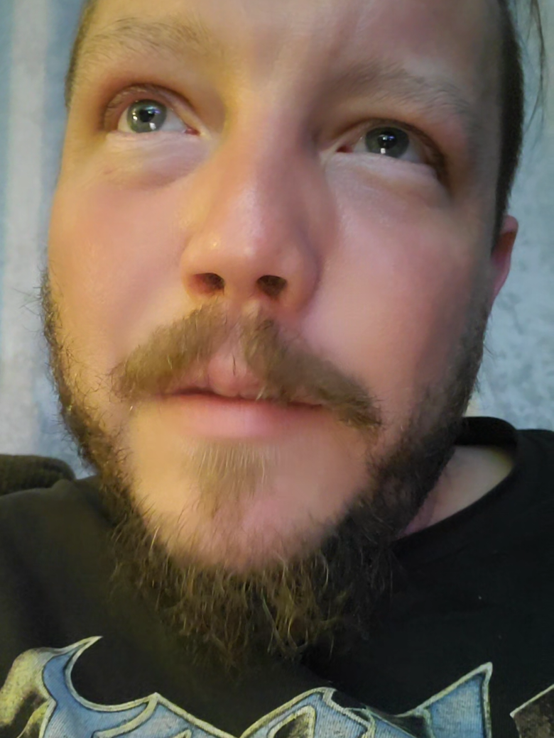 @ArtRoosterbot