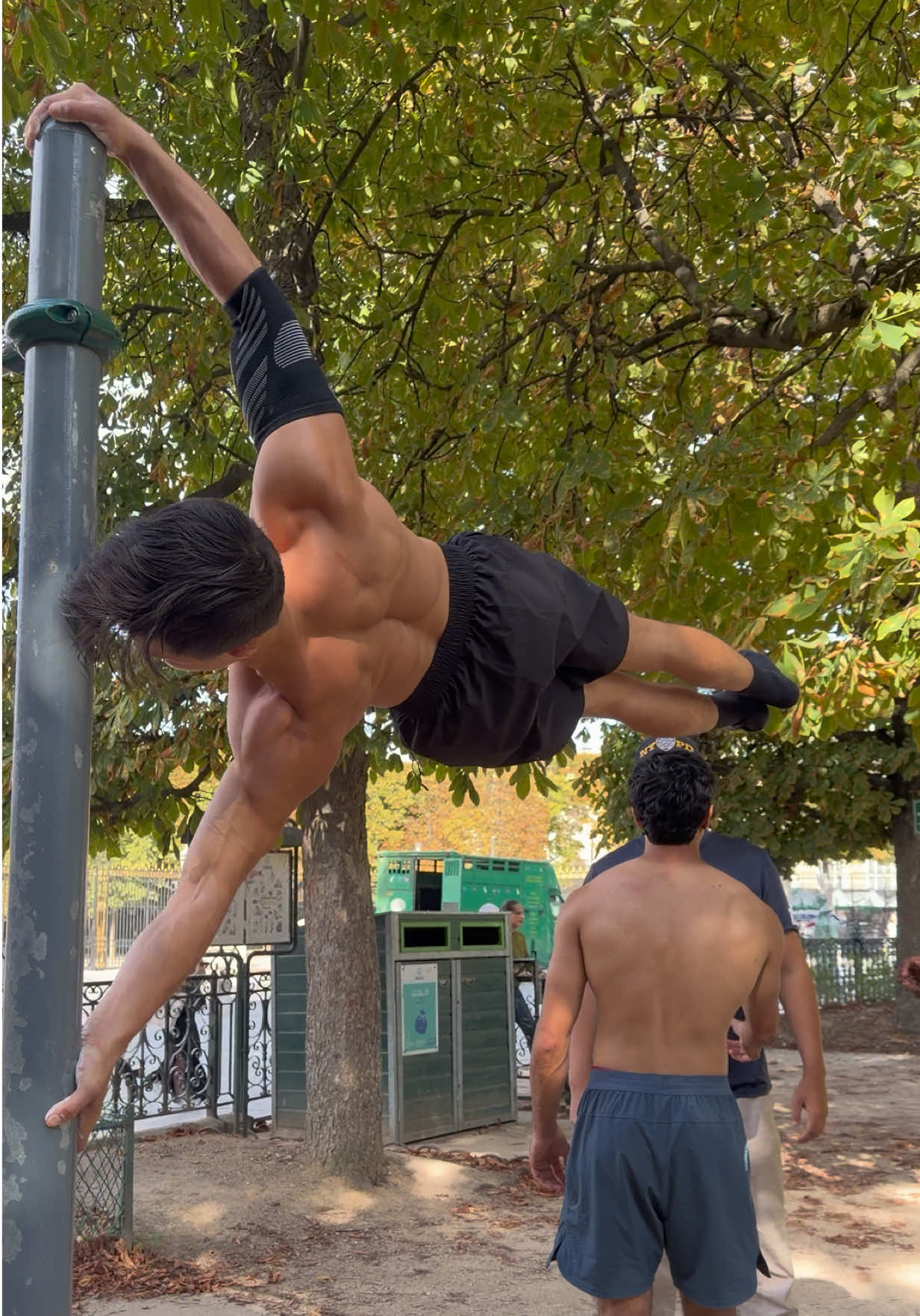 @Baki_calisthenics