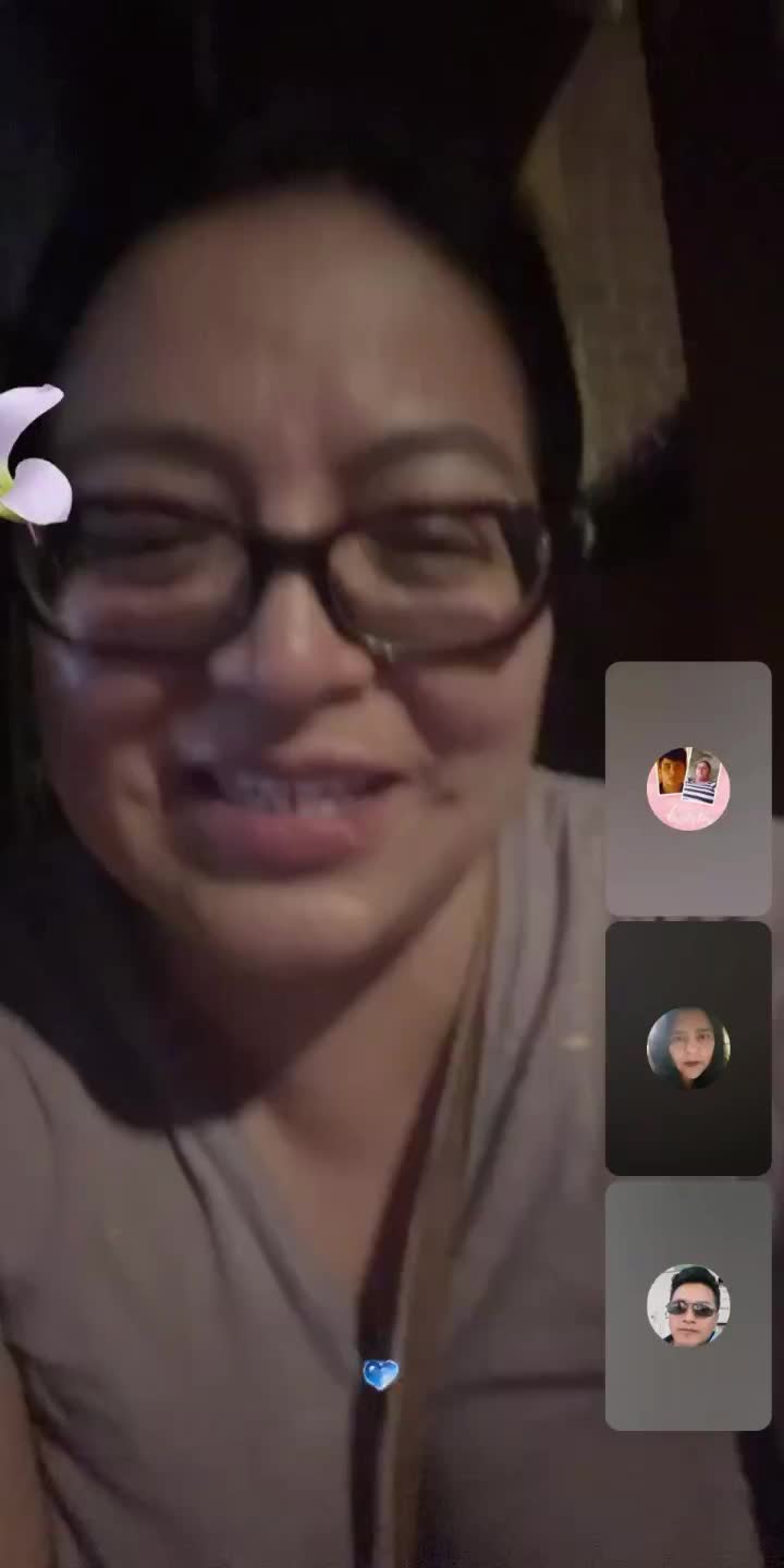 @Betty Camas 🇪🇨🧡🇺🇸