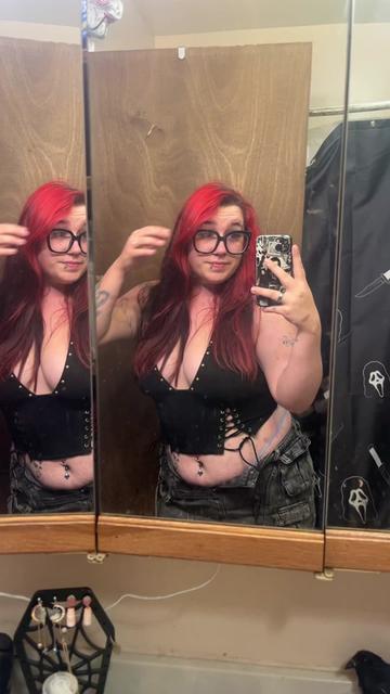@Pyroprincess🖤🖤