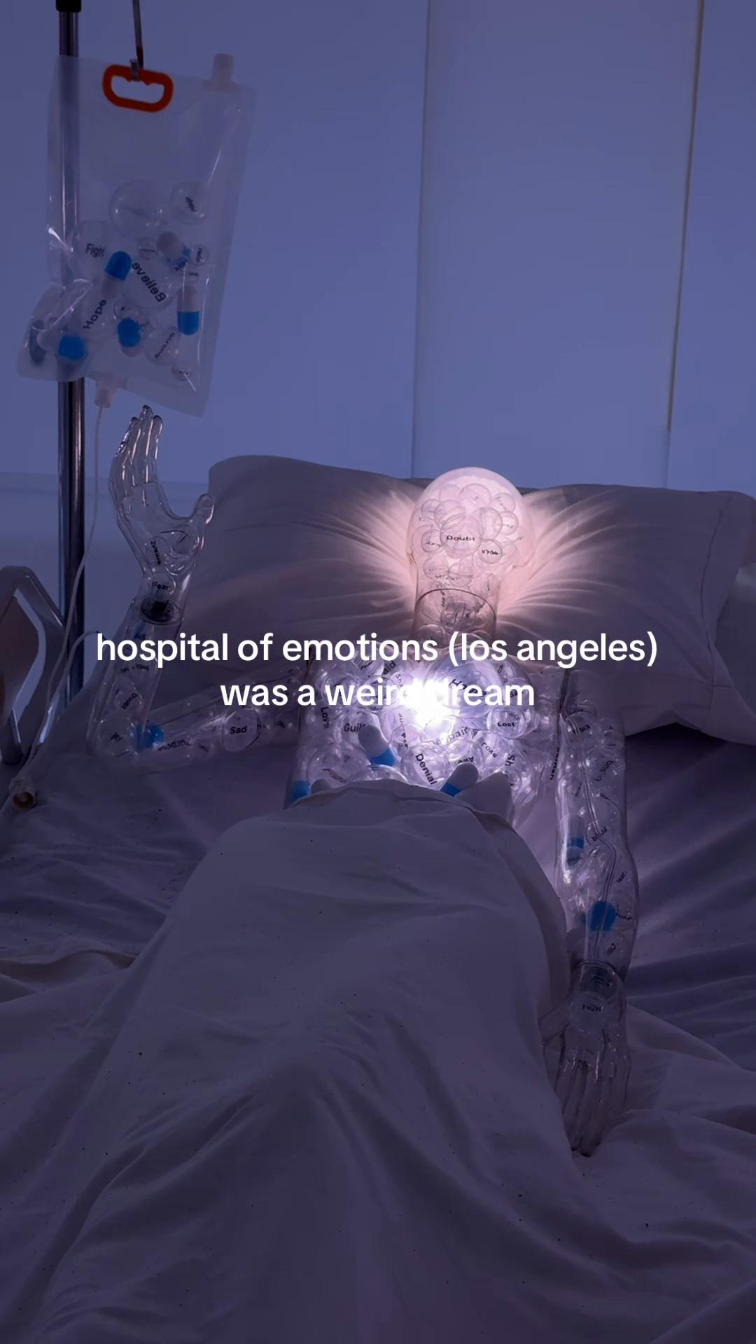 @L E F T / R I G H T