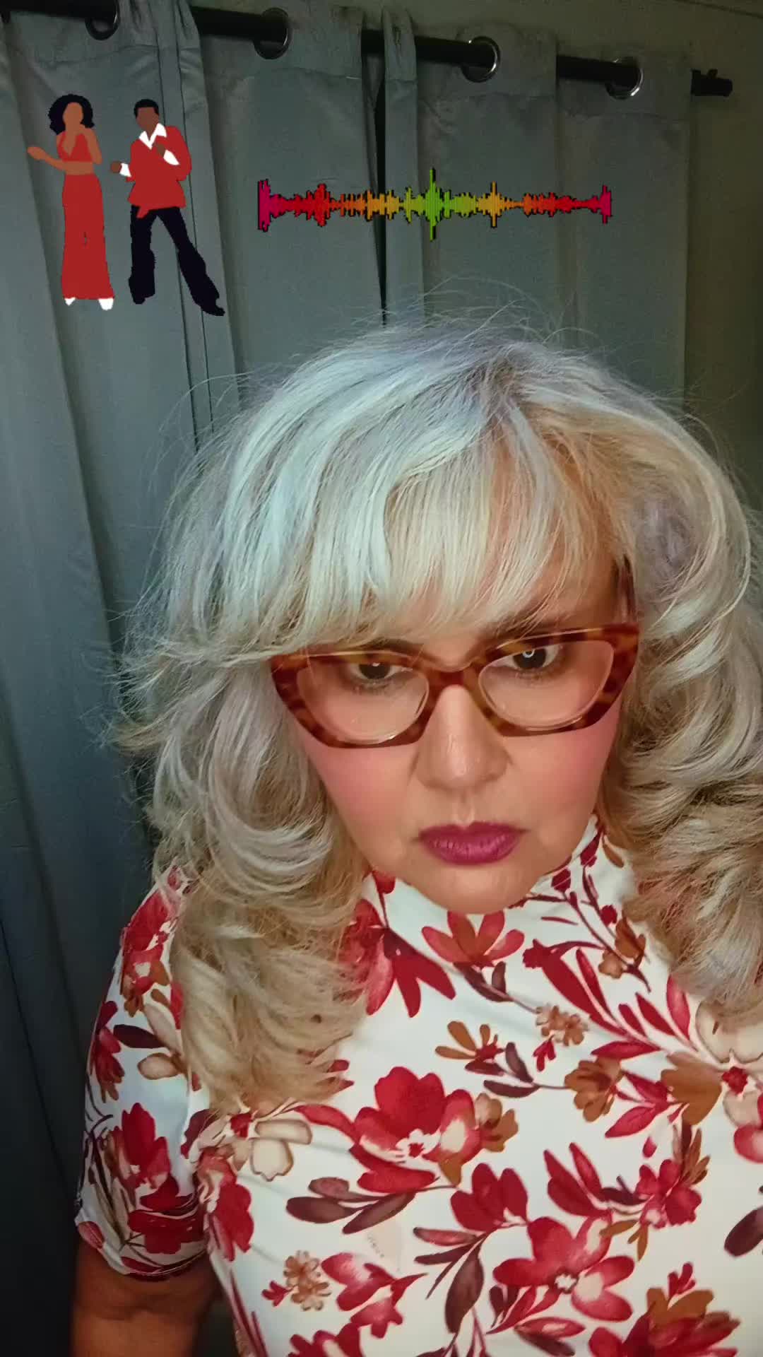 @Elena Flores