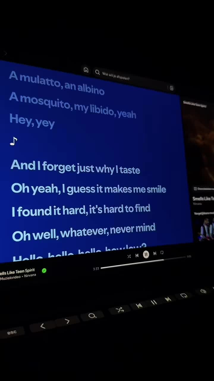 @moonlightbeaxo