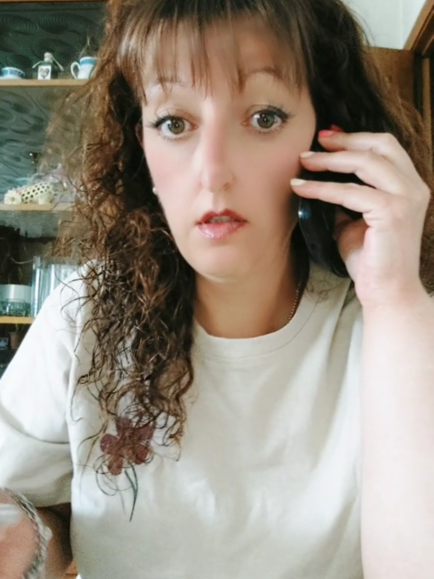 @Ana