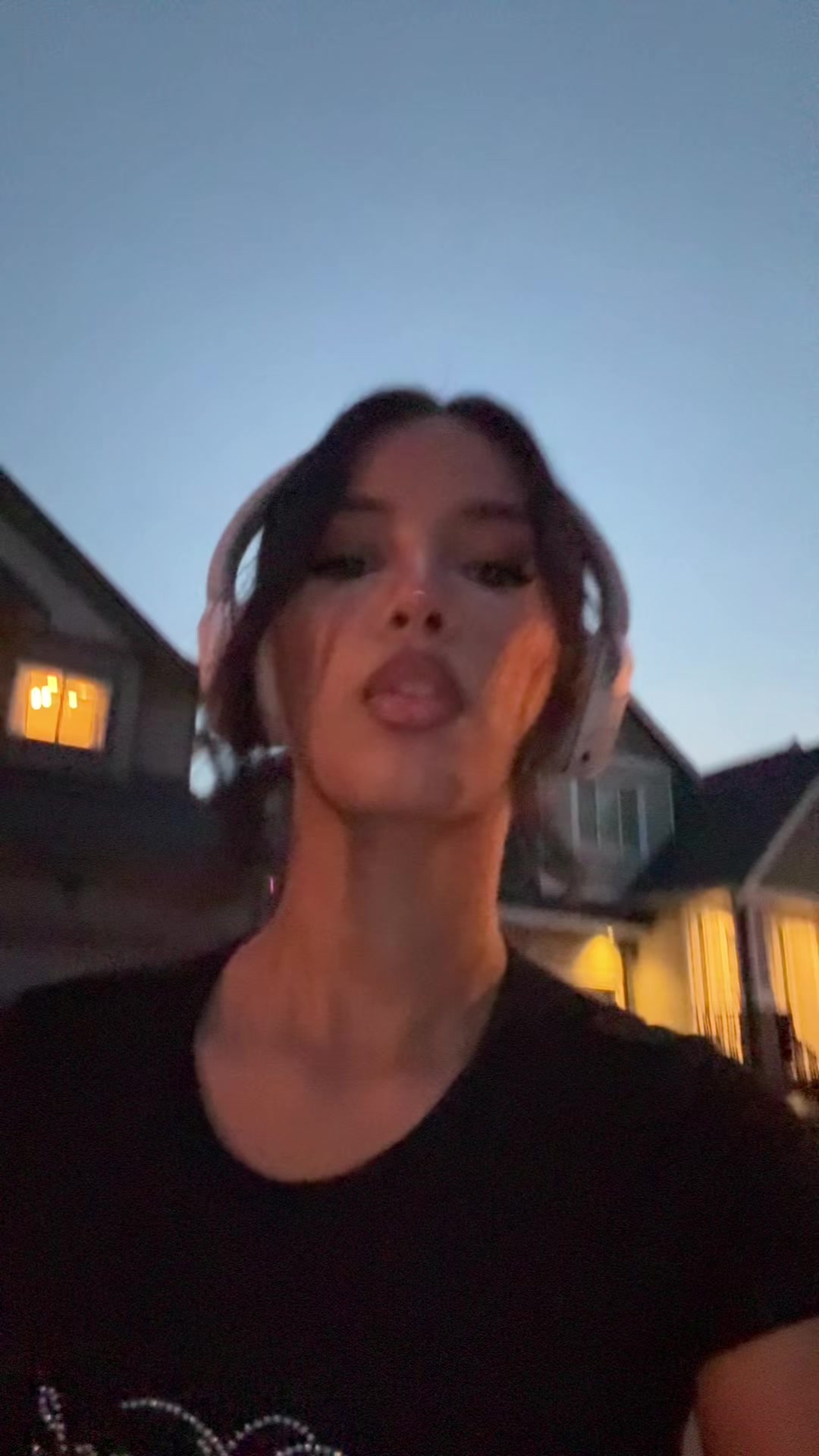 @🦢