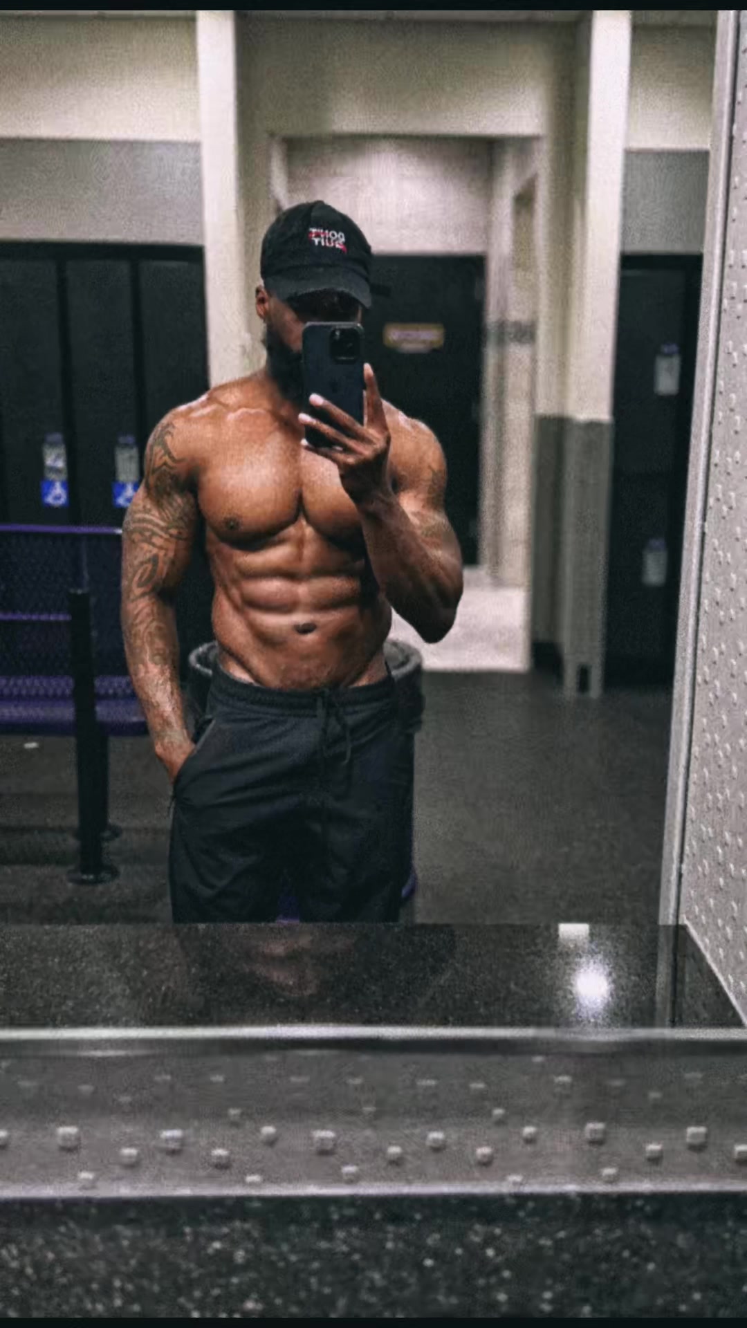 @firstname_leon