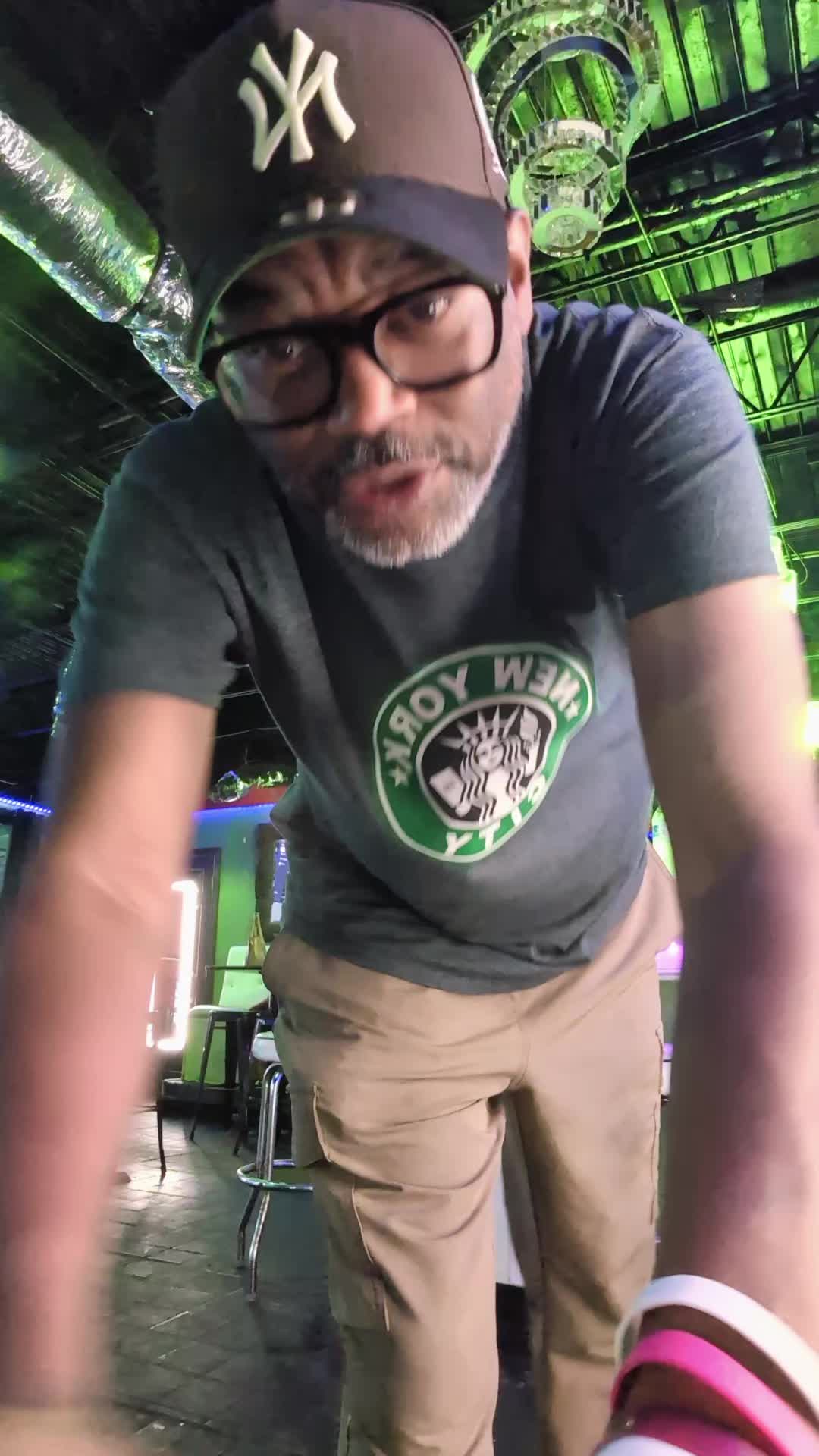 @Jowahorncomedy