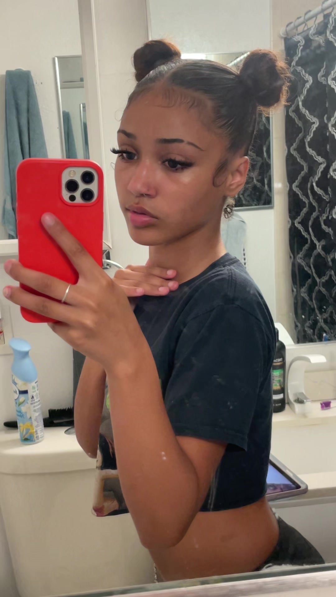 @pretty rican 🍭