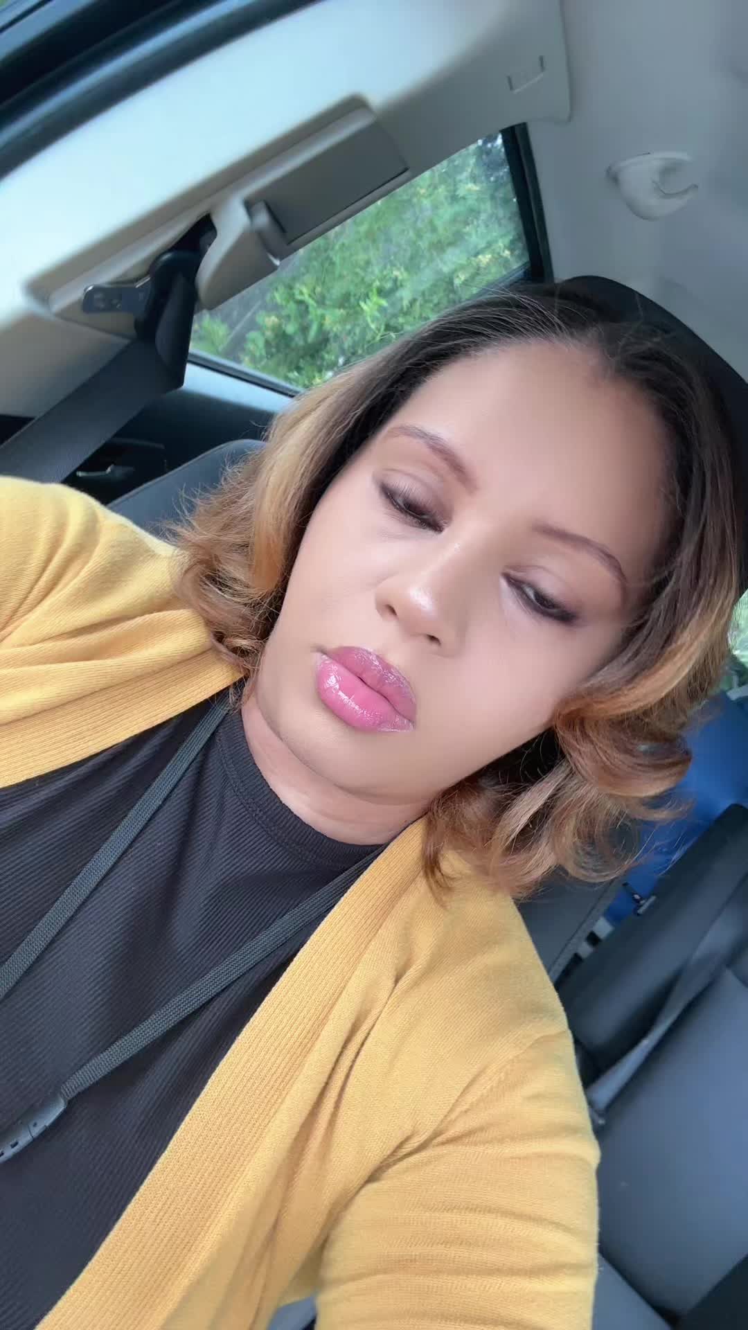 @WhoseMomIsThis?
