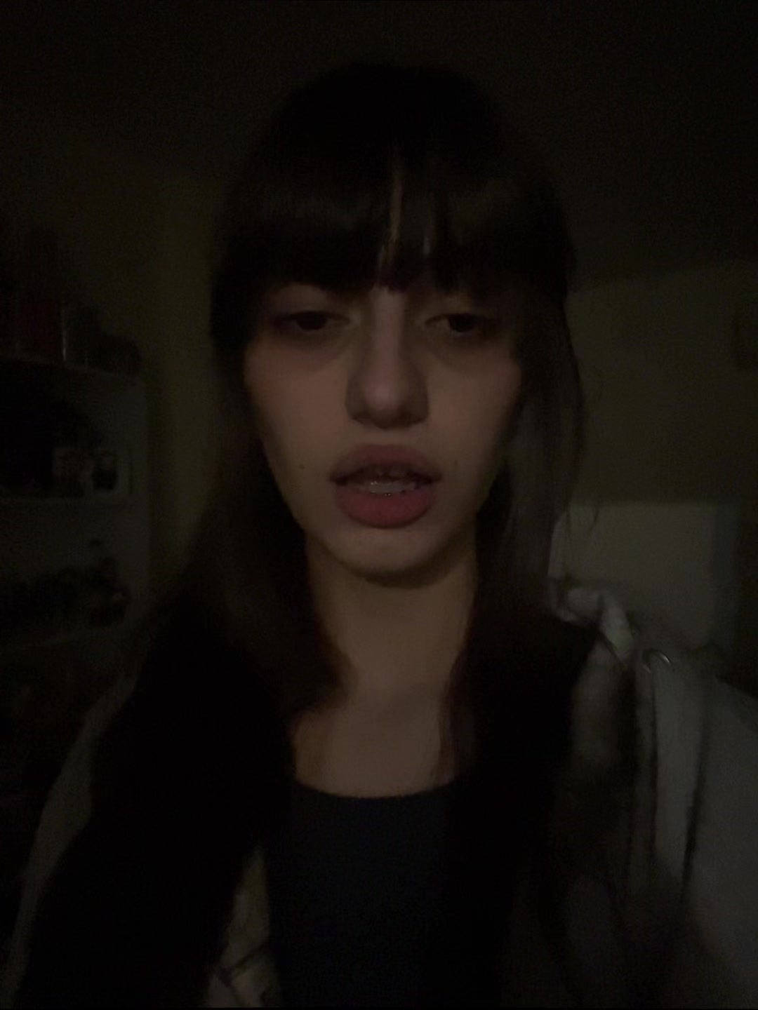 @Mozhxn