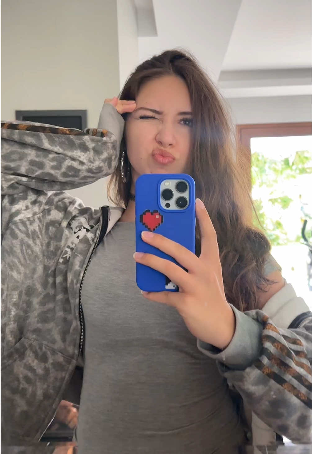 @kiszola🍾