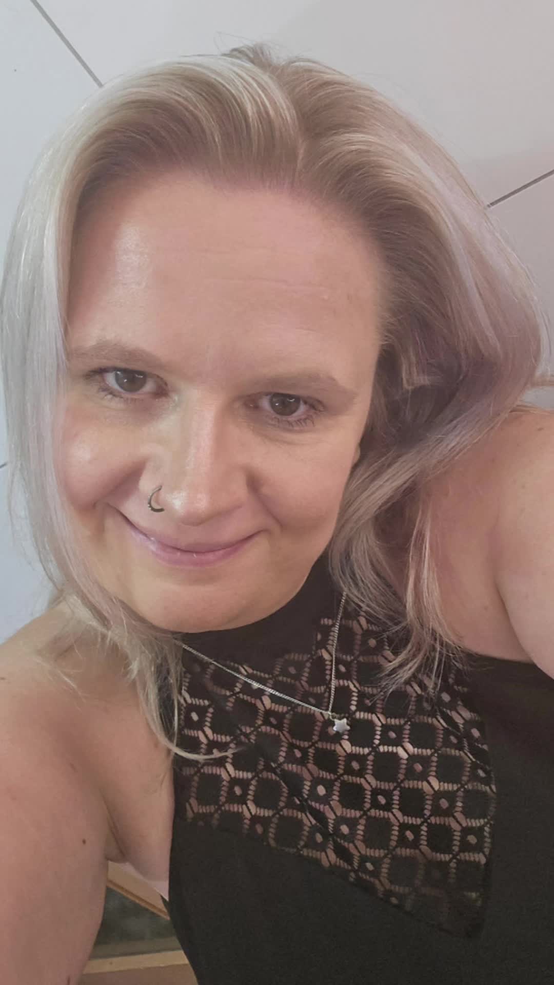 @Janett