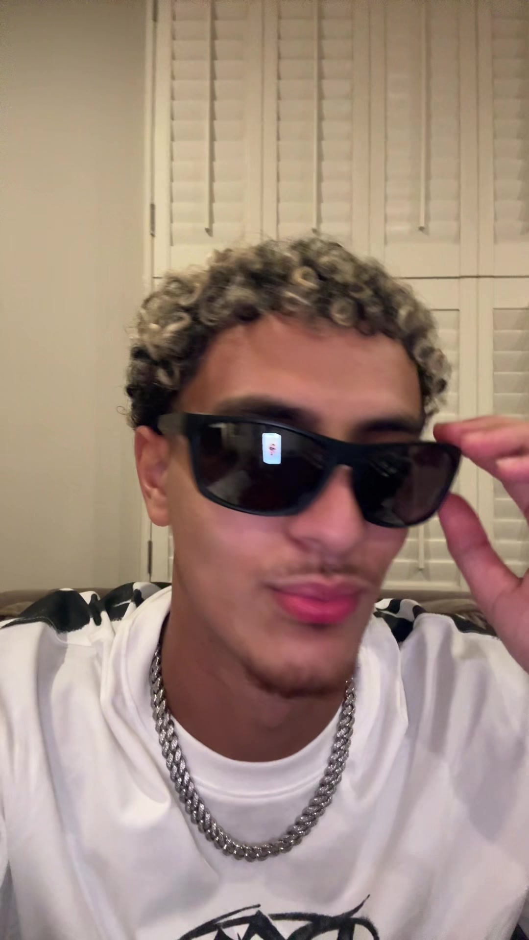 @ZIZOU