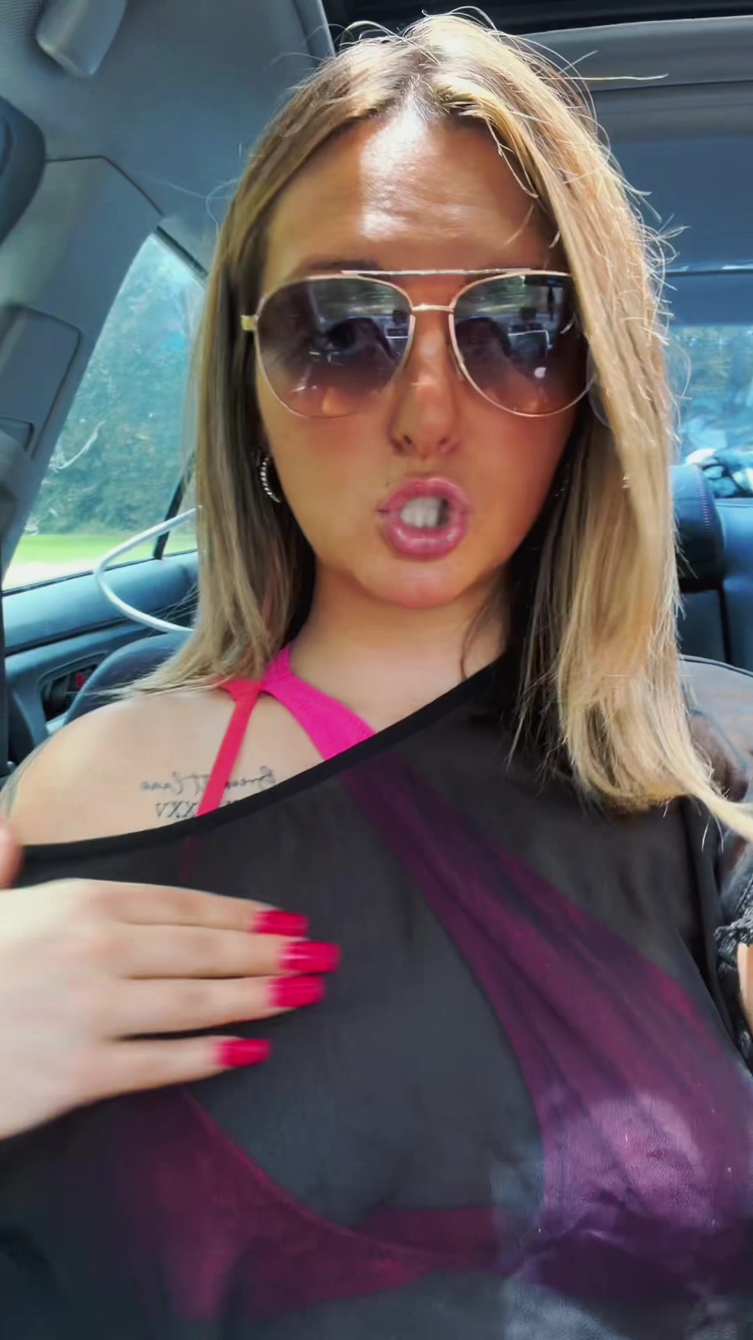 @Officiallytoribrooke
