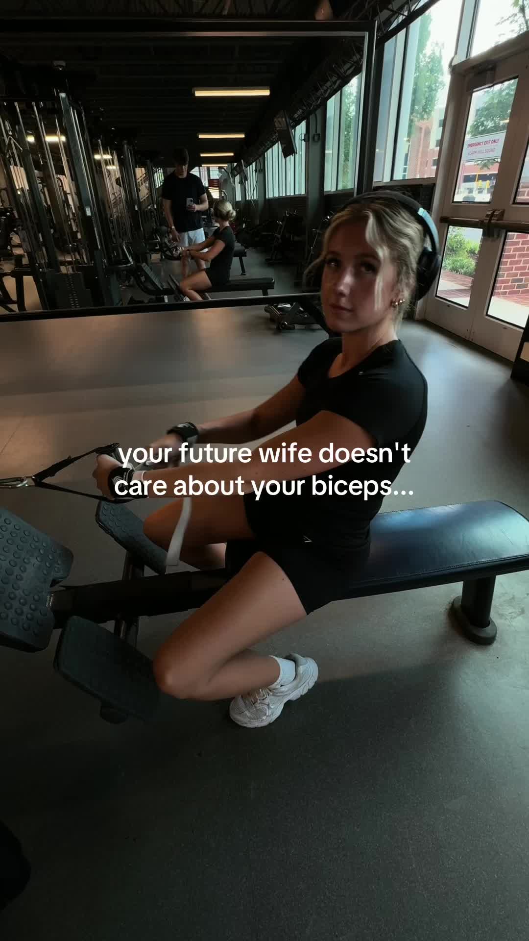 @ellie