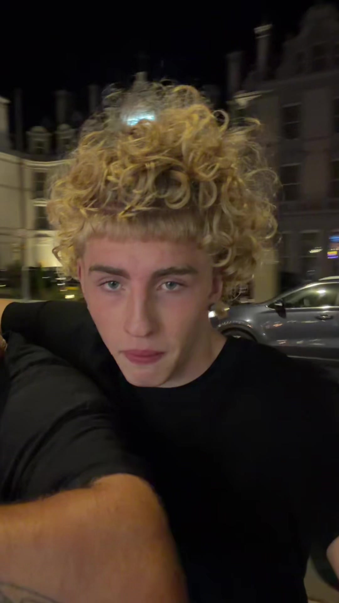 @whiteboi👨🏼🦱