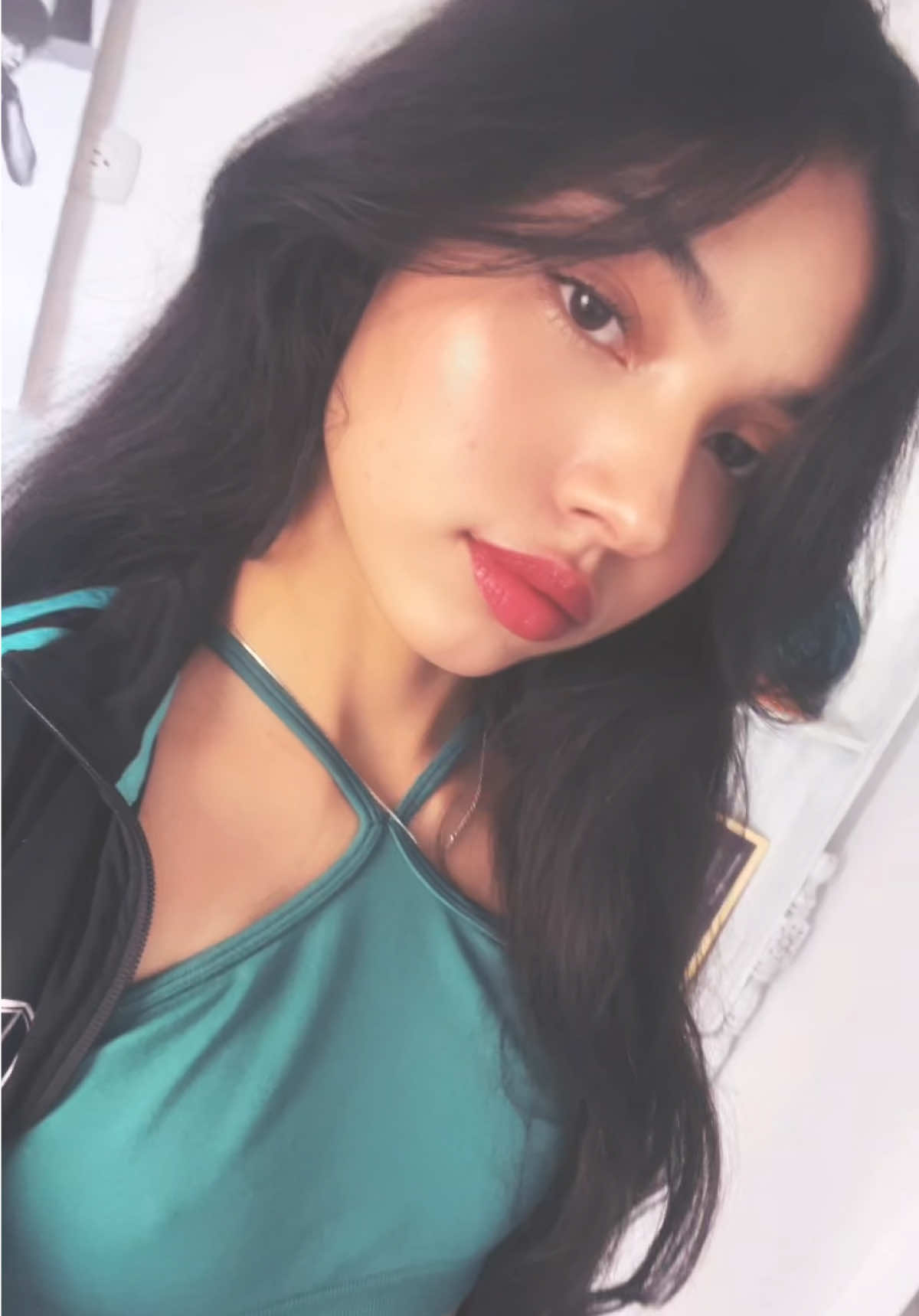 @valen<3🦇