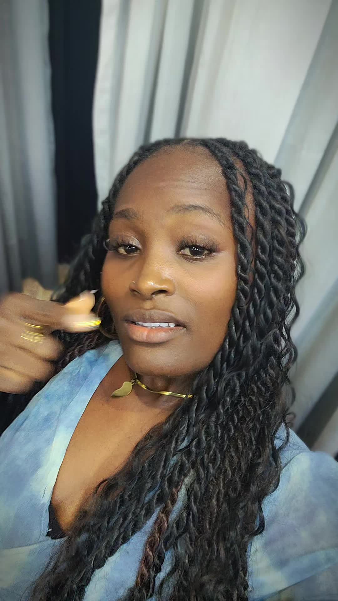 @daphné nicole ngah✝️