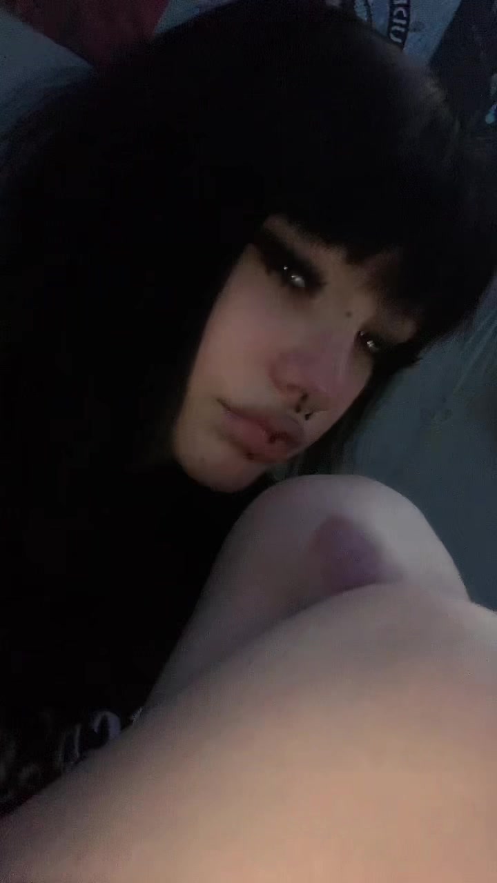 @_V4mpiric_