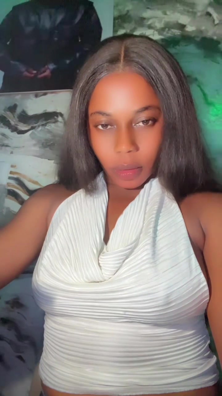 @Ruth okemi la star💋💝❤️