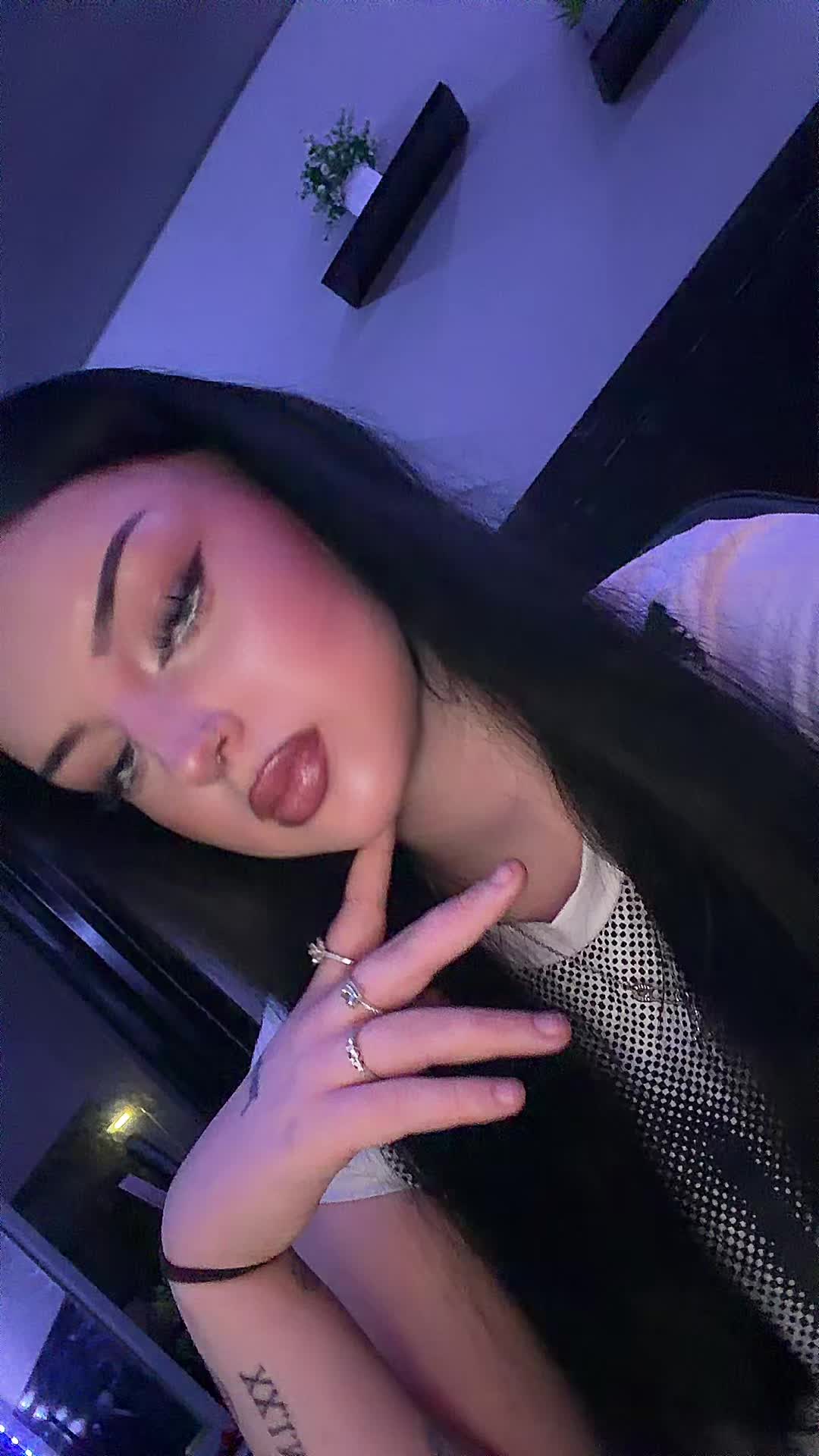 @emzi🪁
