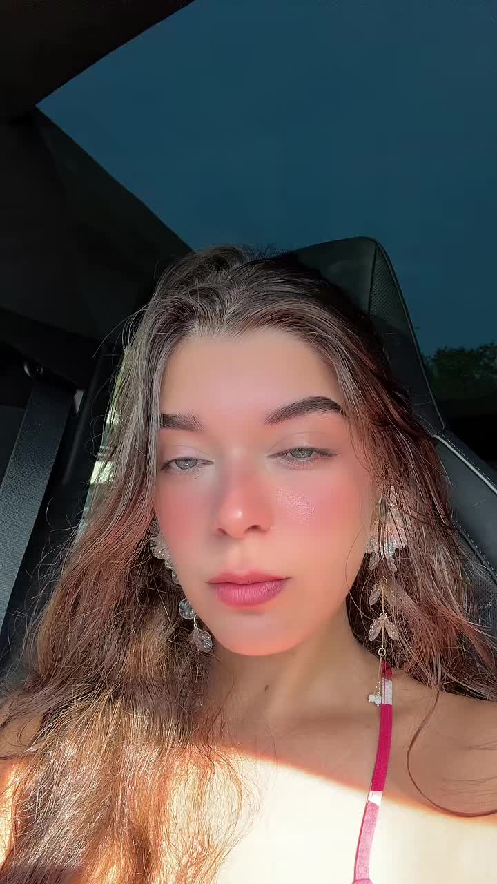 @Lara Bauer