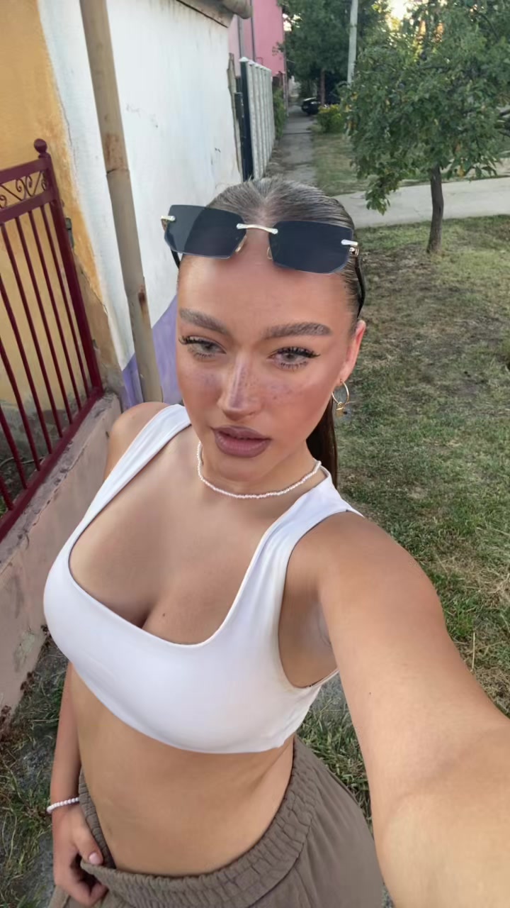 @💫